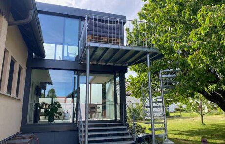 Projekt Walddorf Wintergarten Außentreppe